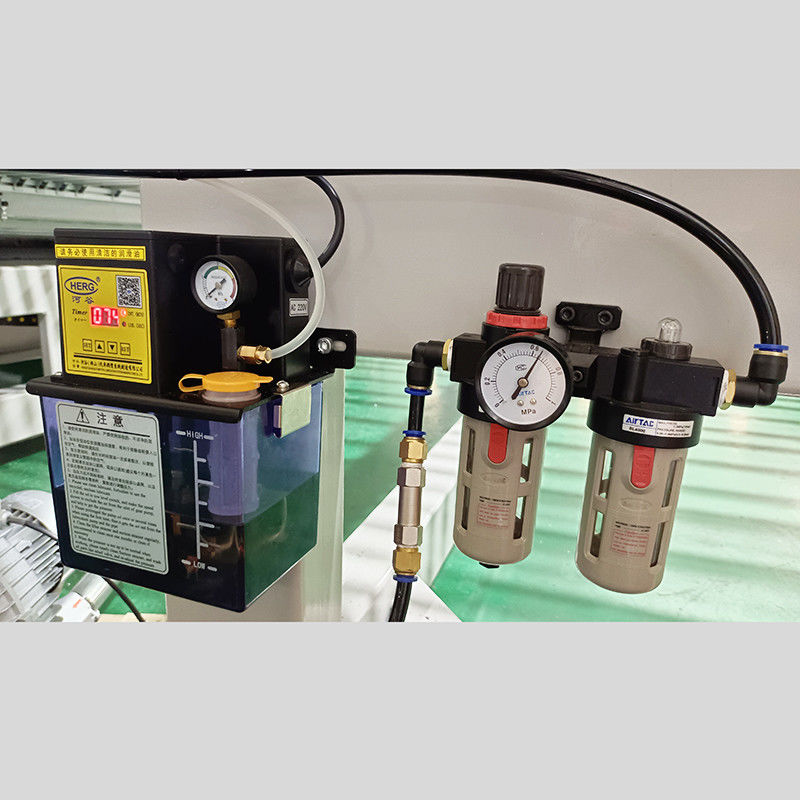 Precyzyjna piła do cięcia płyt akrylowych SD-2600, automatyczna maszyna do cięcia paneli akrylowych, POM, PET, PA, Nylon, Peek, sterowana PLC