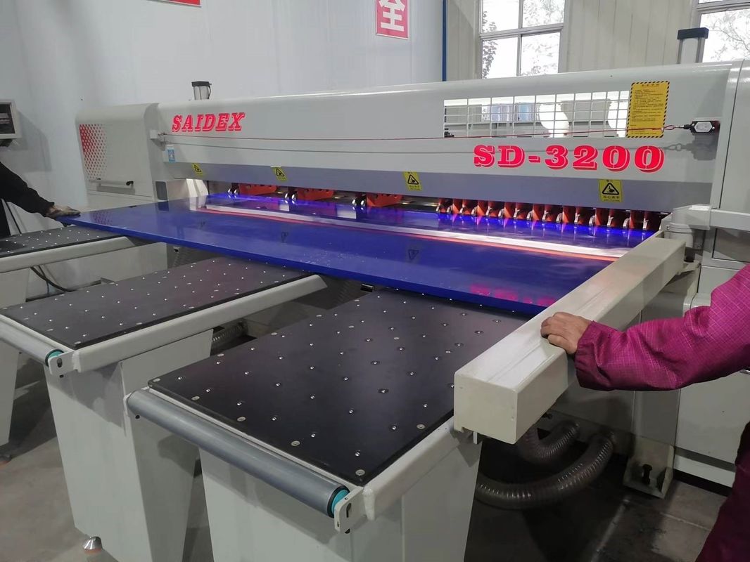 Akrylowa piła belkowa sterowana komputerowo 6250x5735x1680mm 2,2KW  Sterownik PLC Urządzenie do obróbki akrylu